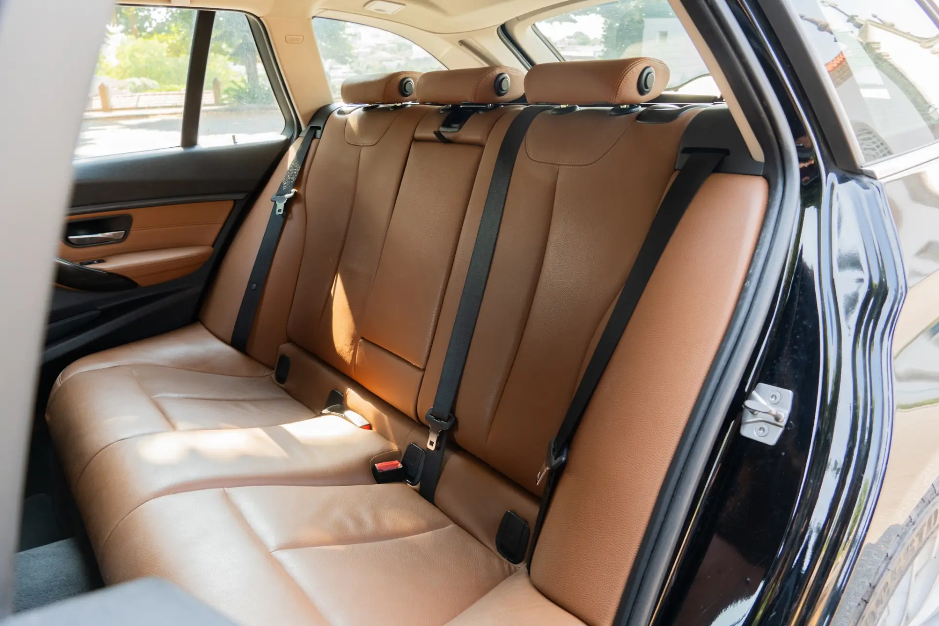 BMW 320 d xDrive Line Luxury 9