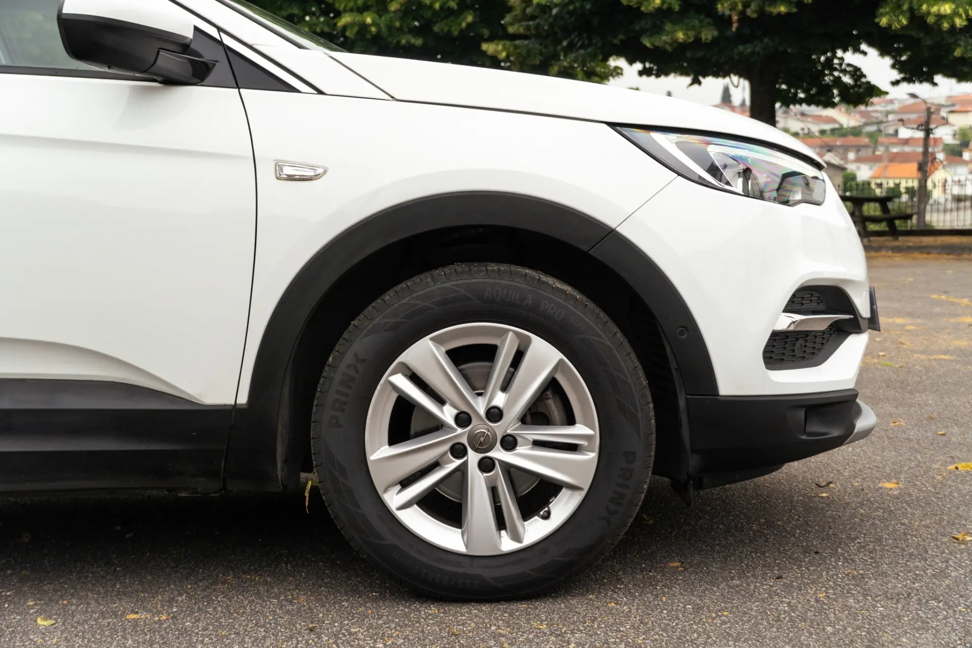 Opel Grandland X 1.2 T Business Edition 30