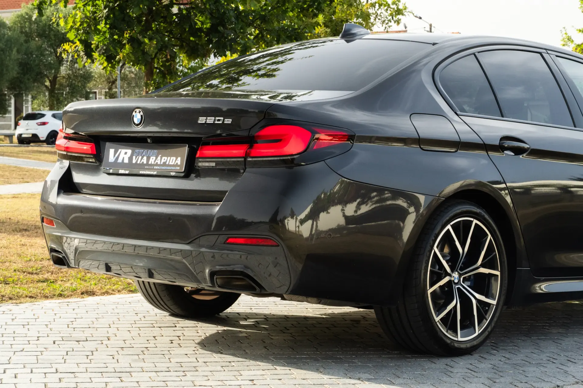 BMW 520 e Pack M 38