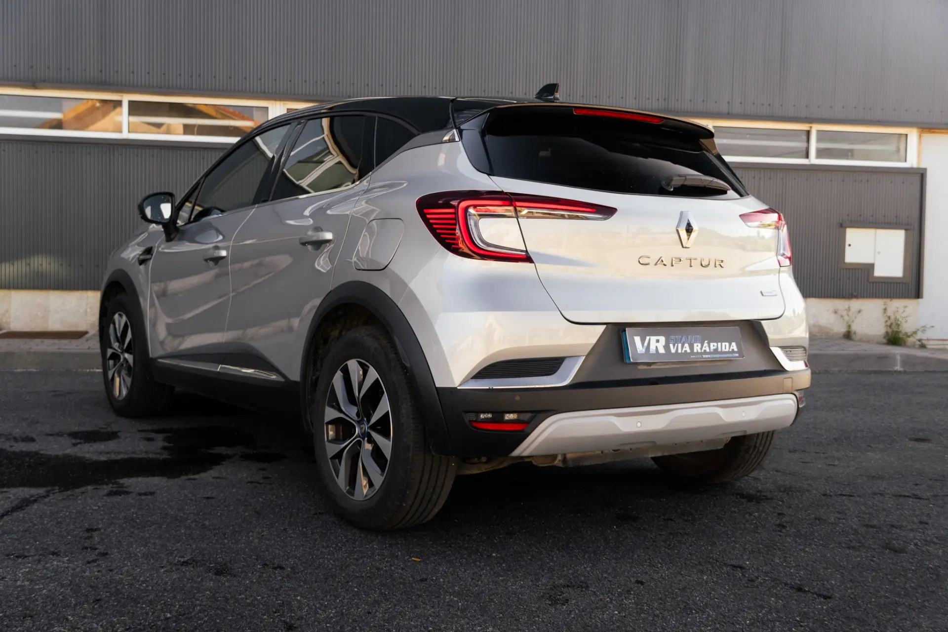 Renault Captur 1.6 E-Tech Plug-In Intens 6