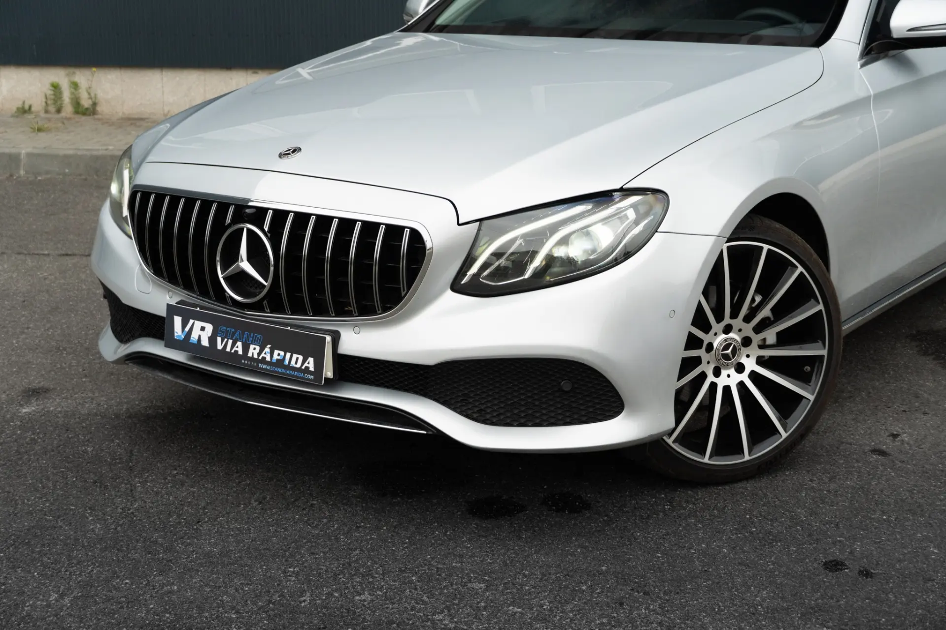 Mercedes-Benz E 220 D Avantgarde 34