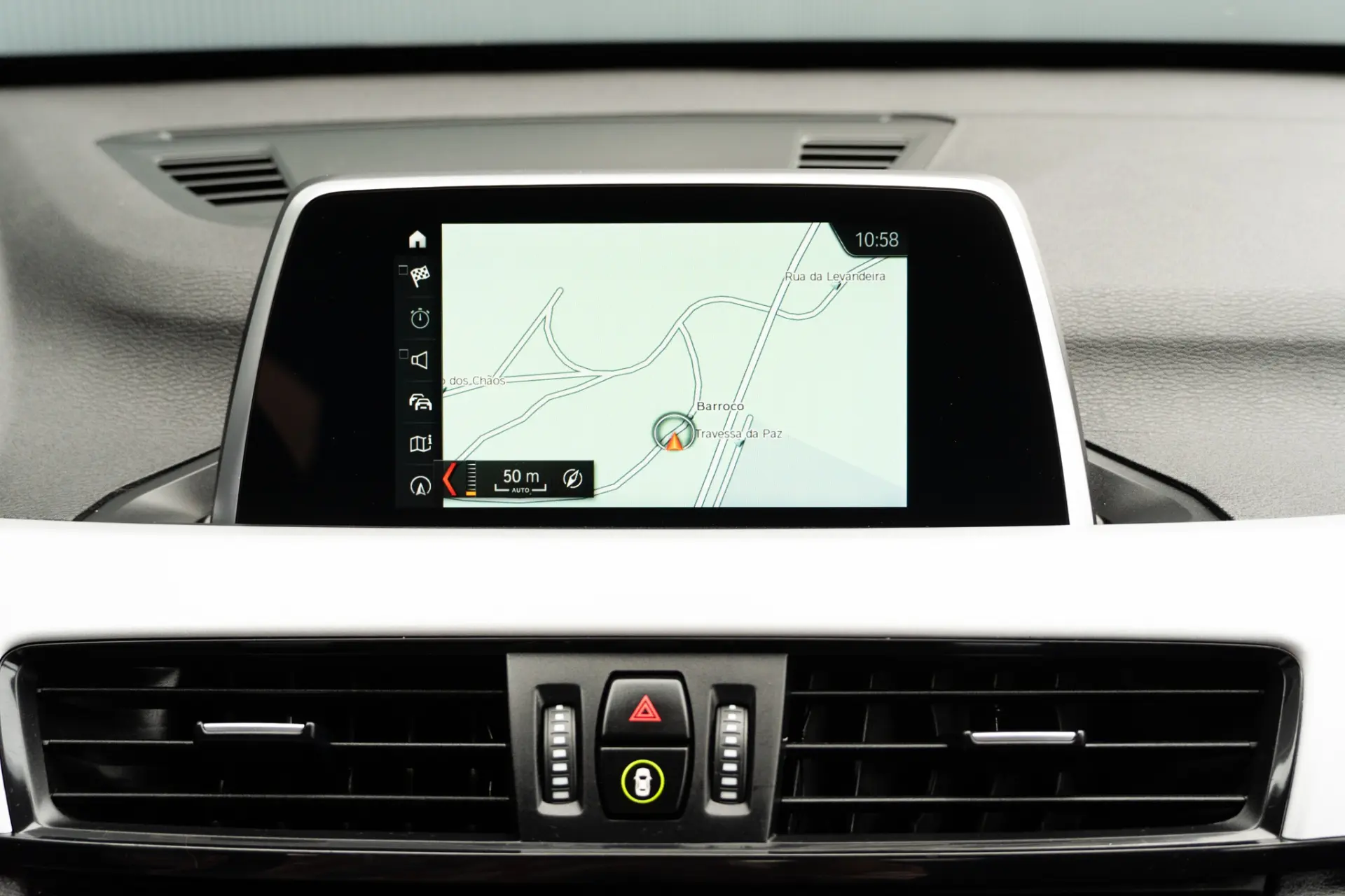 BMW X1 16 d sDrive Advantage 14