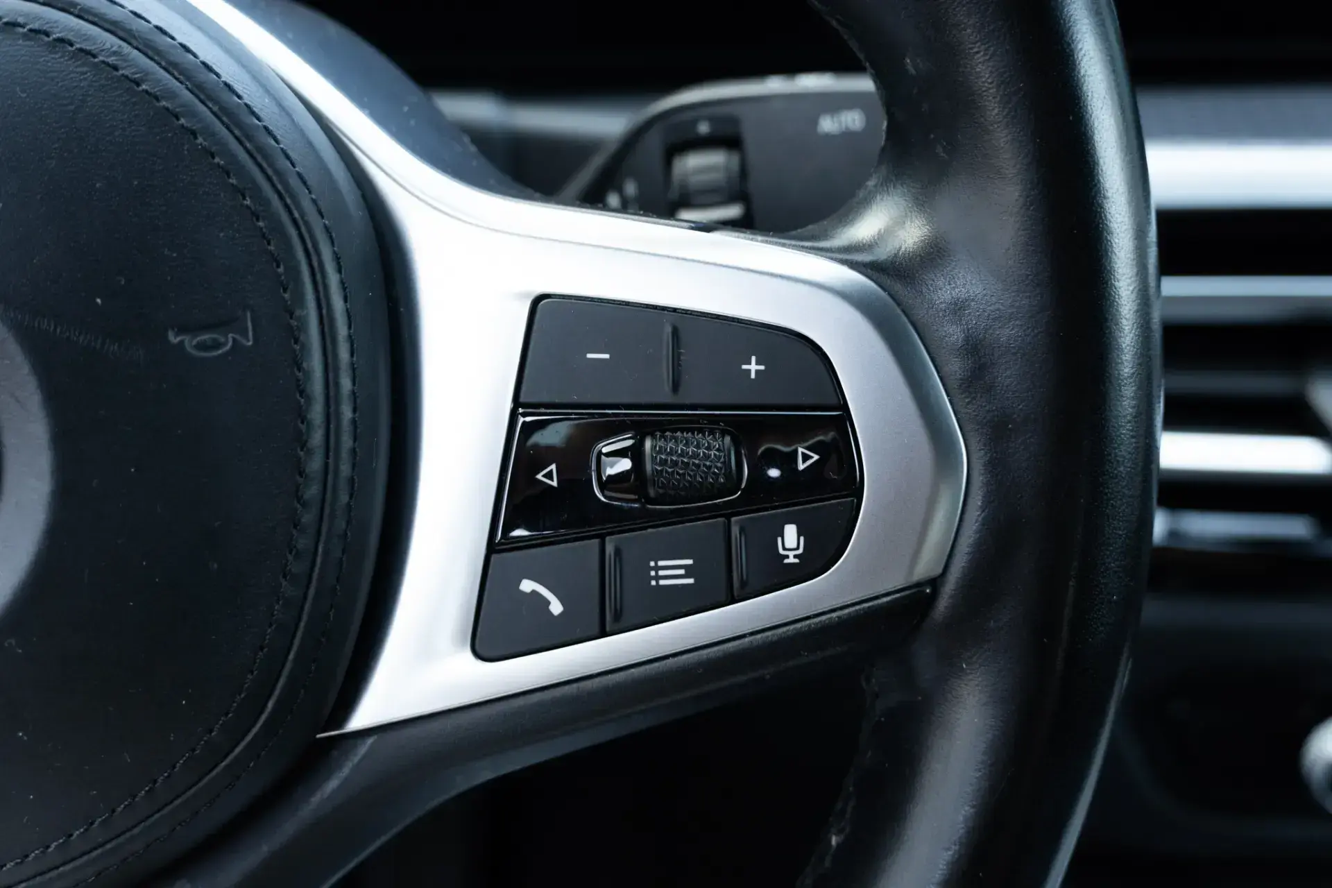 BMW i4 eDrive40 Pack Desportivo M 38