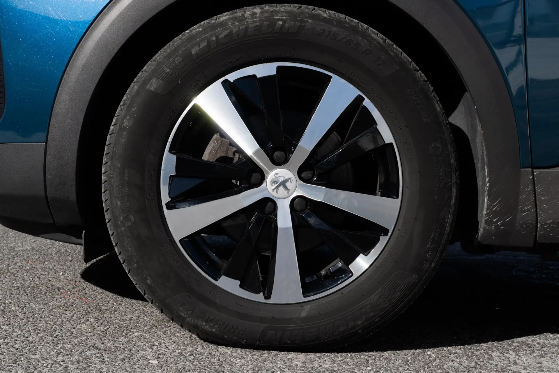 Peugeot 3008 1.5 BlueHDi Active Pack 28