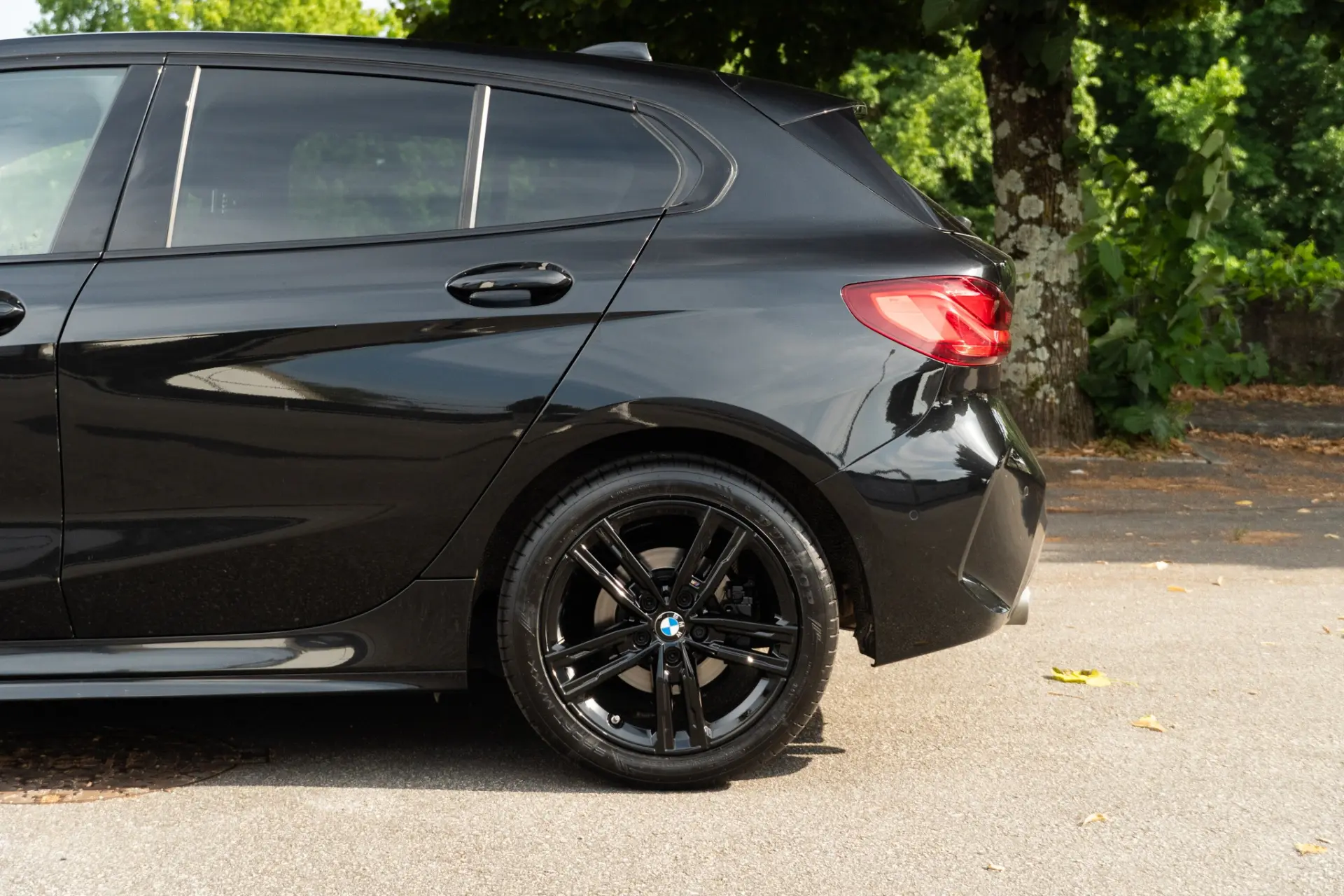 BMW 116 d Pack Desportivo M Auto 25