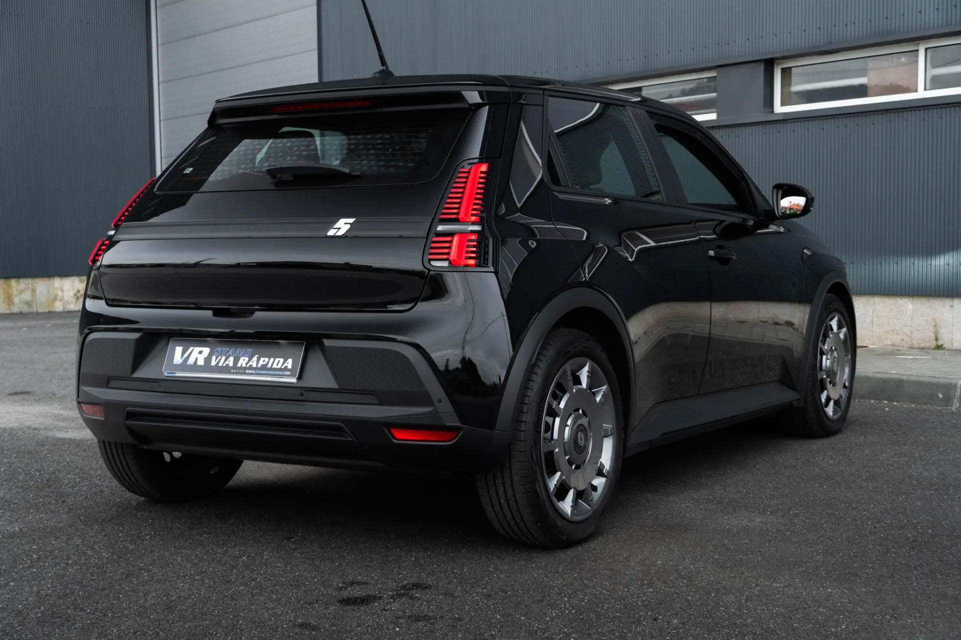 Renault 5 E-Tech 40 kWh Evolution Autonomia Urbana 4