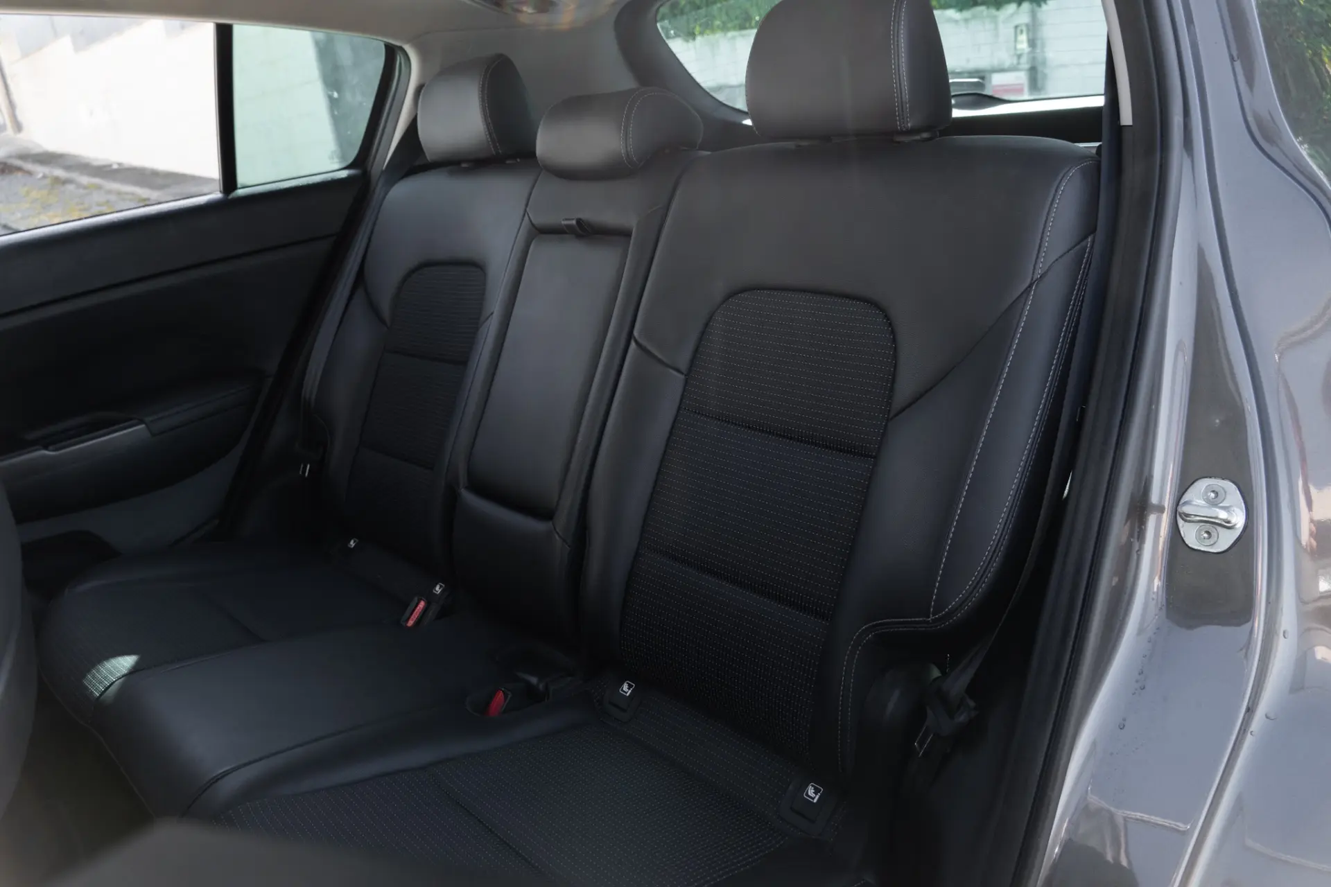 Kia Sportage 1.6 CRDi ISG SX 9