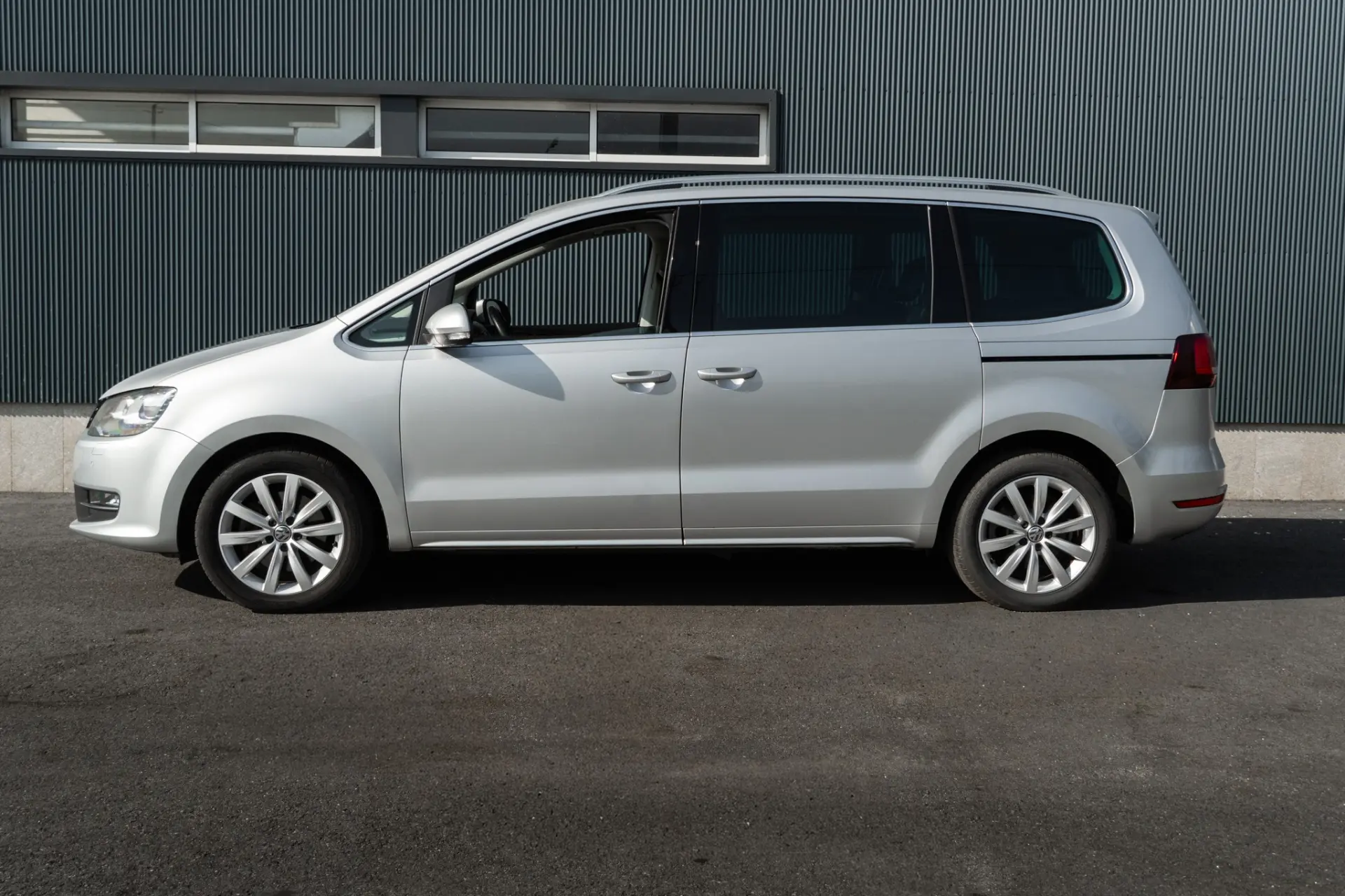 Volkswagen Sharan 2.0 TDI Highline 28