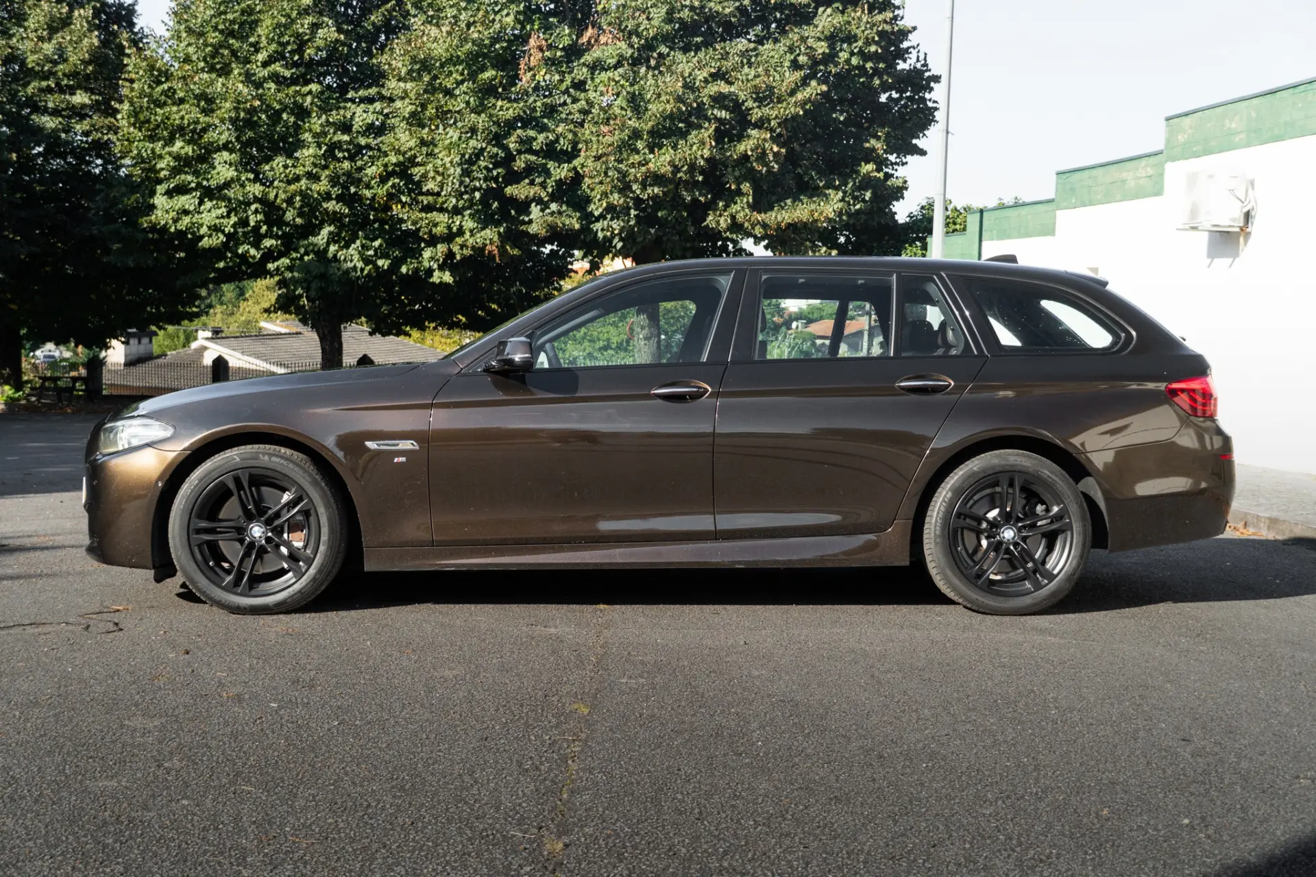 BMW 525 d Pack M Auto 34