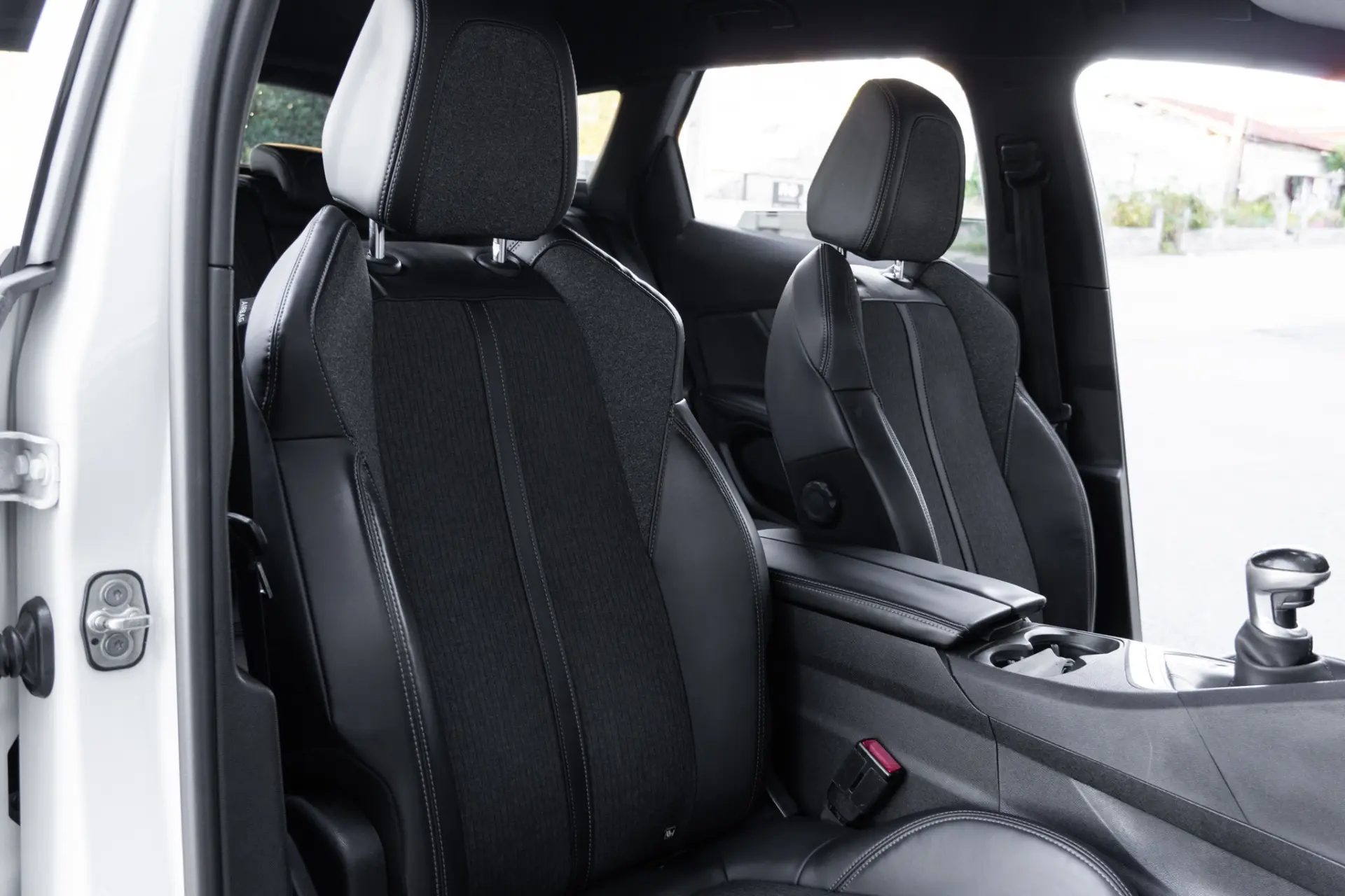 Peugeot 3008 1.2 PureTech GT Line 34