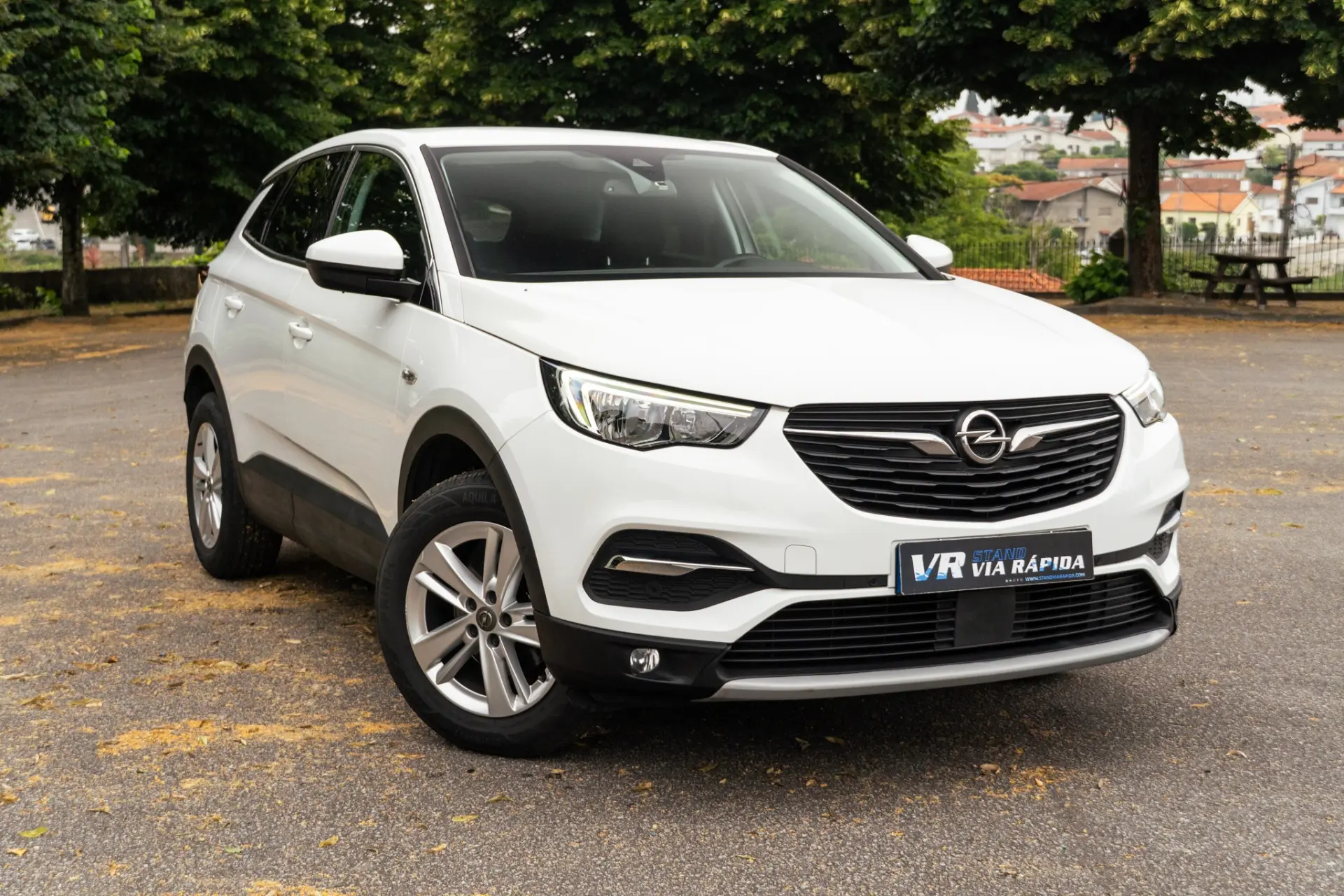 Opel Grandland X 1.2 T Business Edition 3