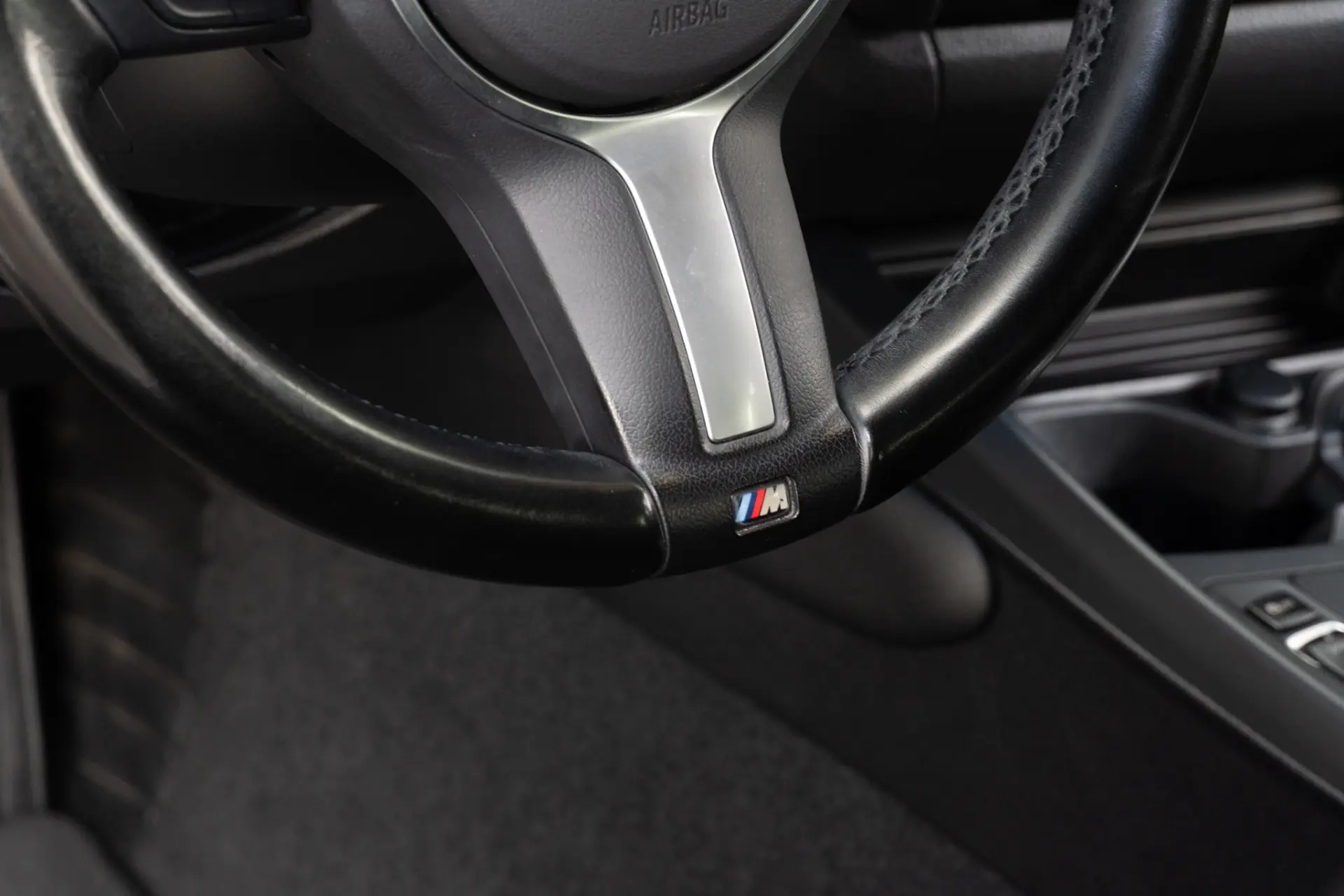 BMW 116 d Pack M Auto 40