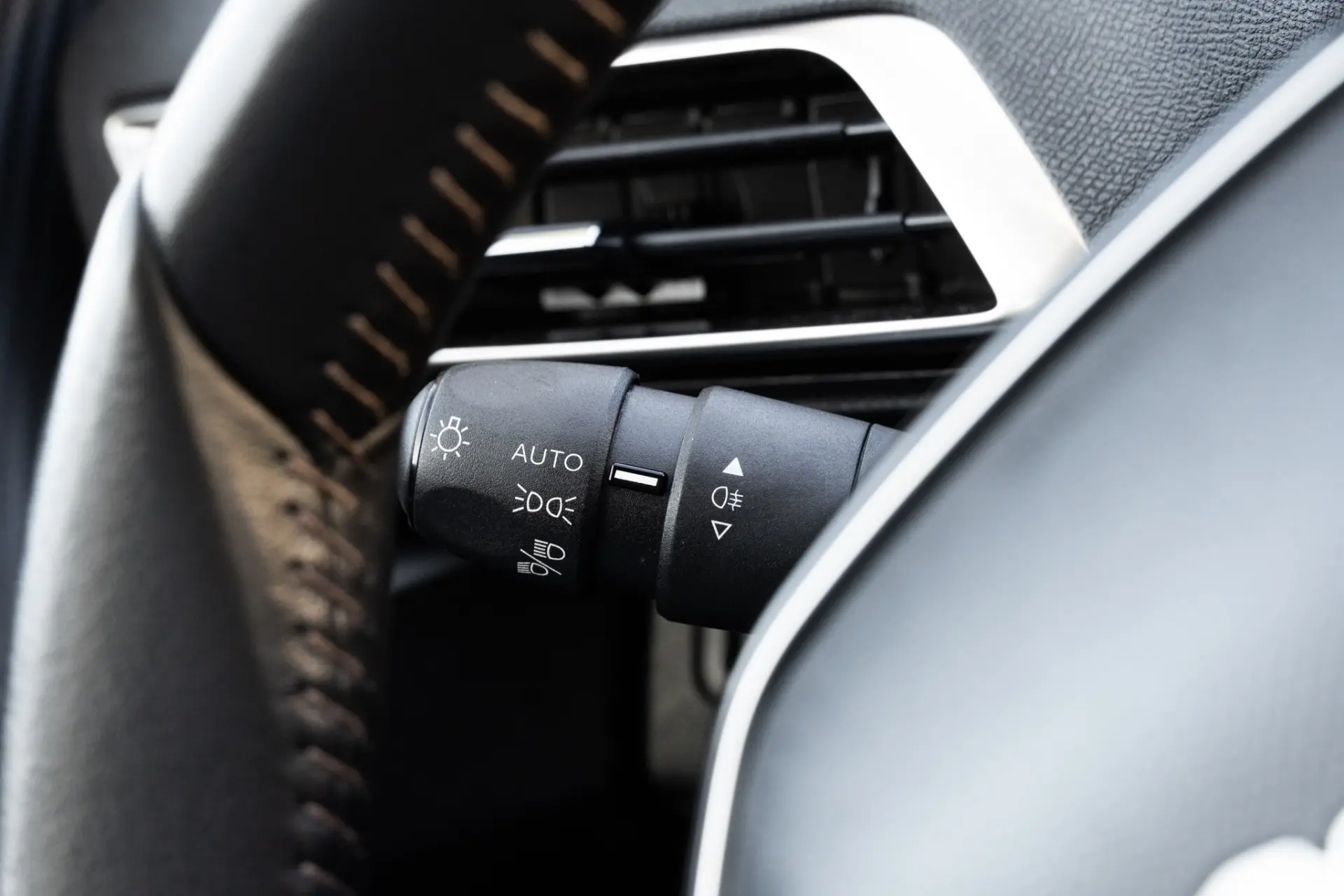 Peugeot 3008 1.5 BlueHDi Active Pack 38