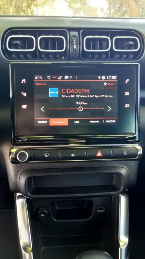 Citroen C3 Aircross 1.2 PureTech Shine Pack 14
