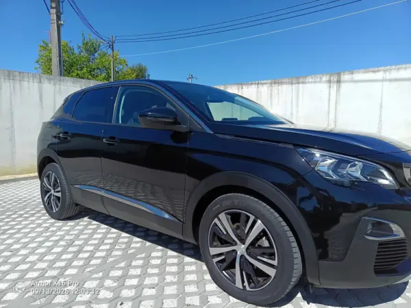 Peugeot 3008 1.2 PureTech Allure Pack EAT8 9