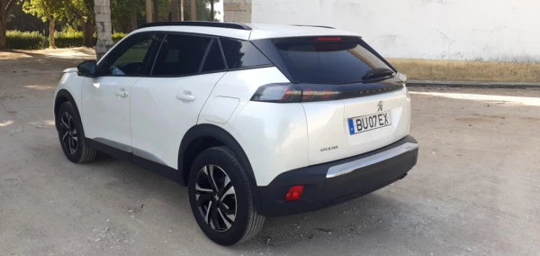 Peugeot 2008 Allure 10