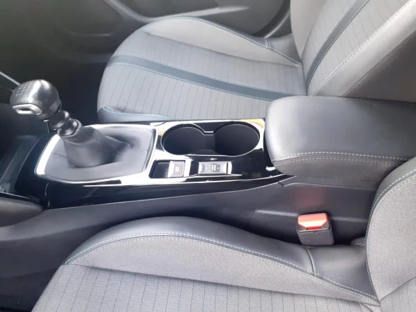 Peugeot 2008 Allure 16