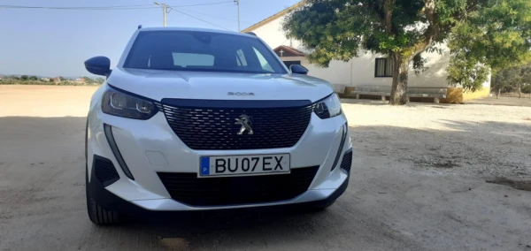 Peugeot 2008 Allure 3