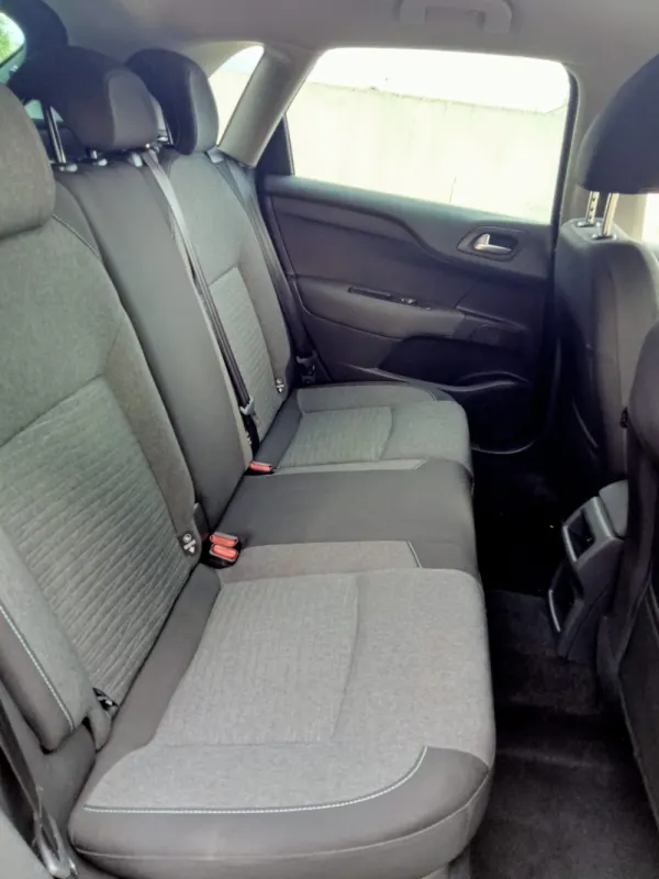 Citroën C4 1.6 BlueHDi Live 12