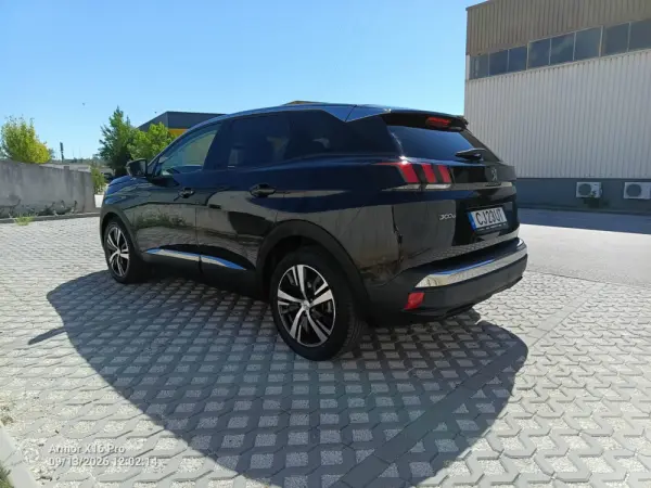 Peugeot 3008 1.2 PureTech Allure Pack EAT8 6