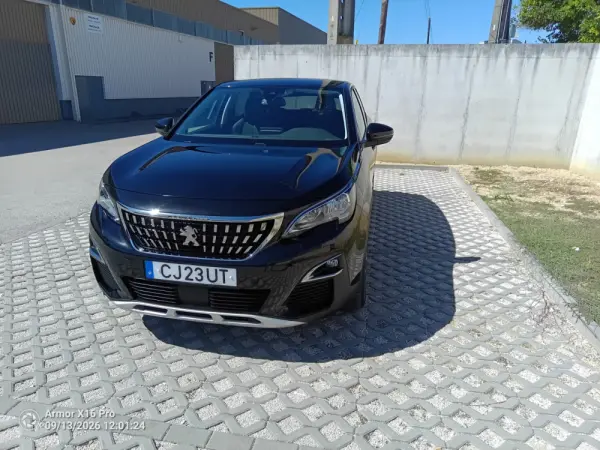 Peugeot 3008 1.2 PureTech Allure Pack EAT8 4