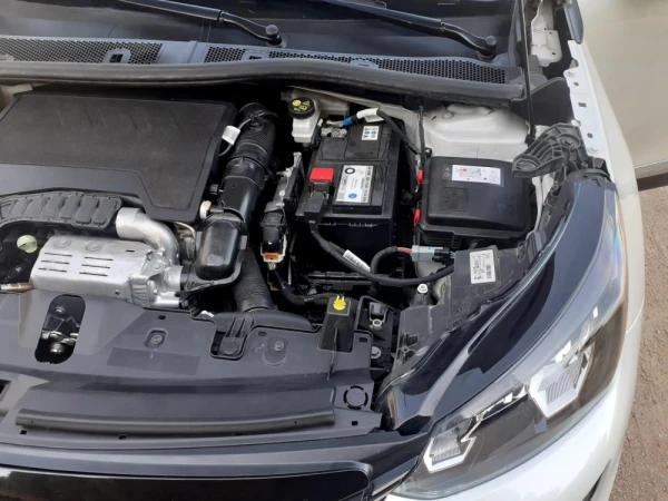 Peugeot 2008 Allure 28