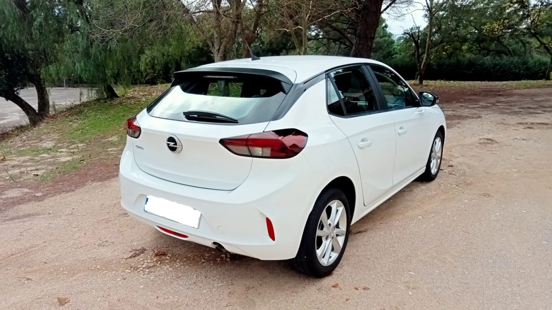 Opel Corsa 1.2 T Edition 5