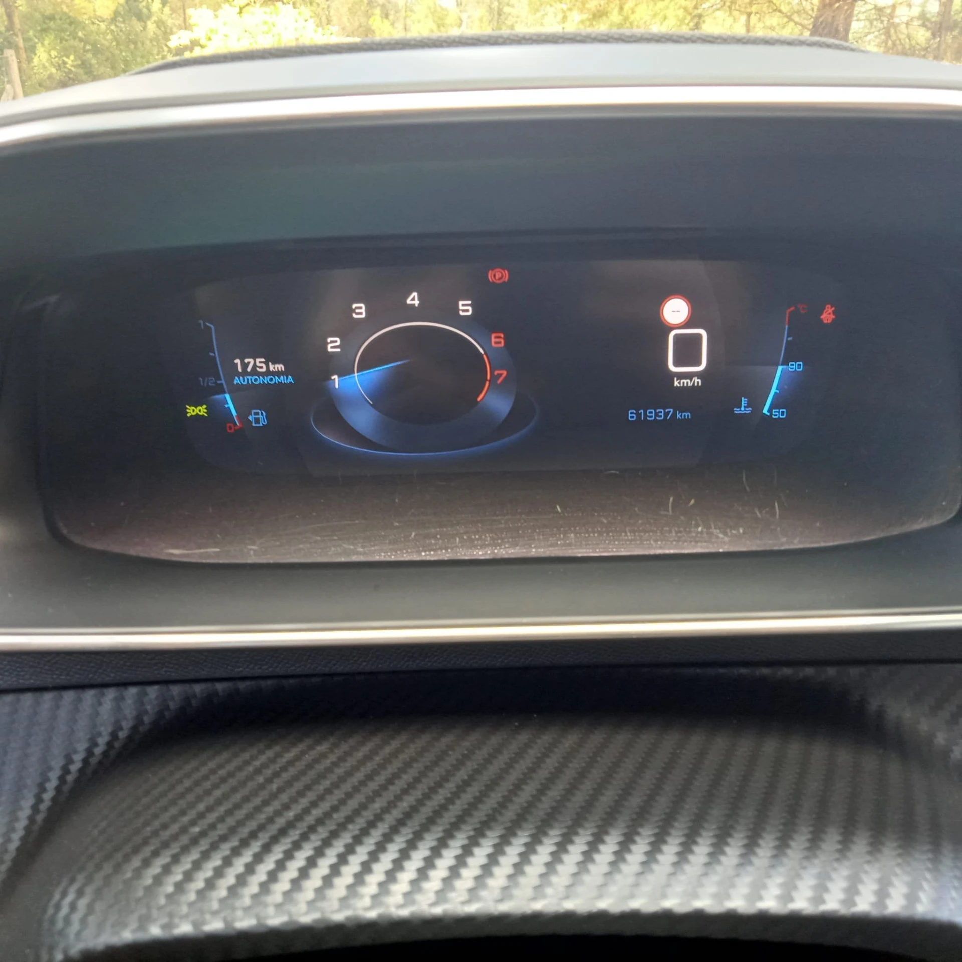 Peugeot 2008 Allure 6