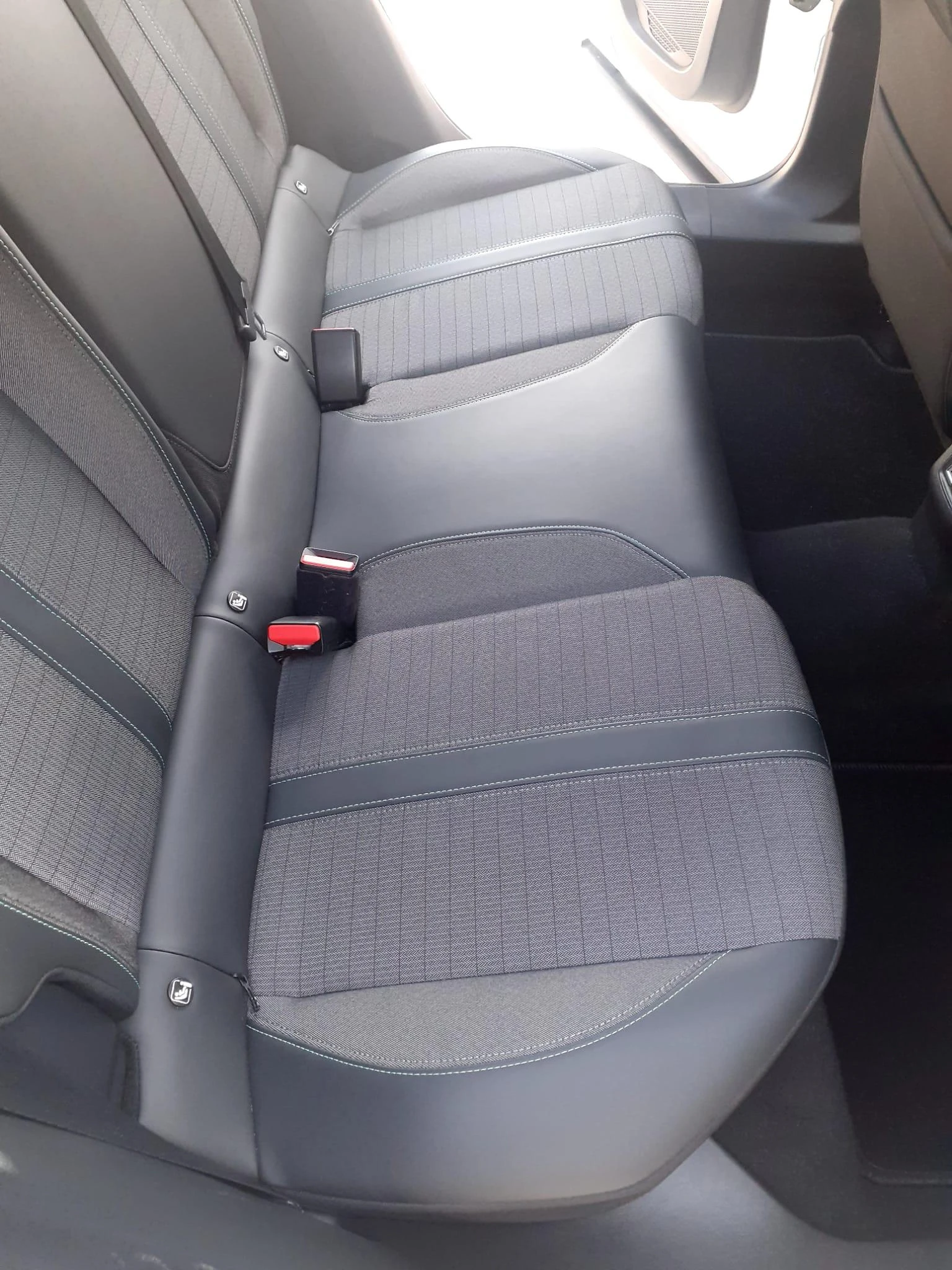 Peugeot 2008 Allure 21