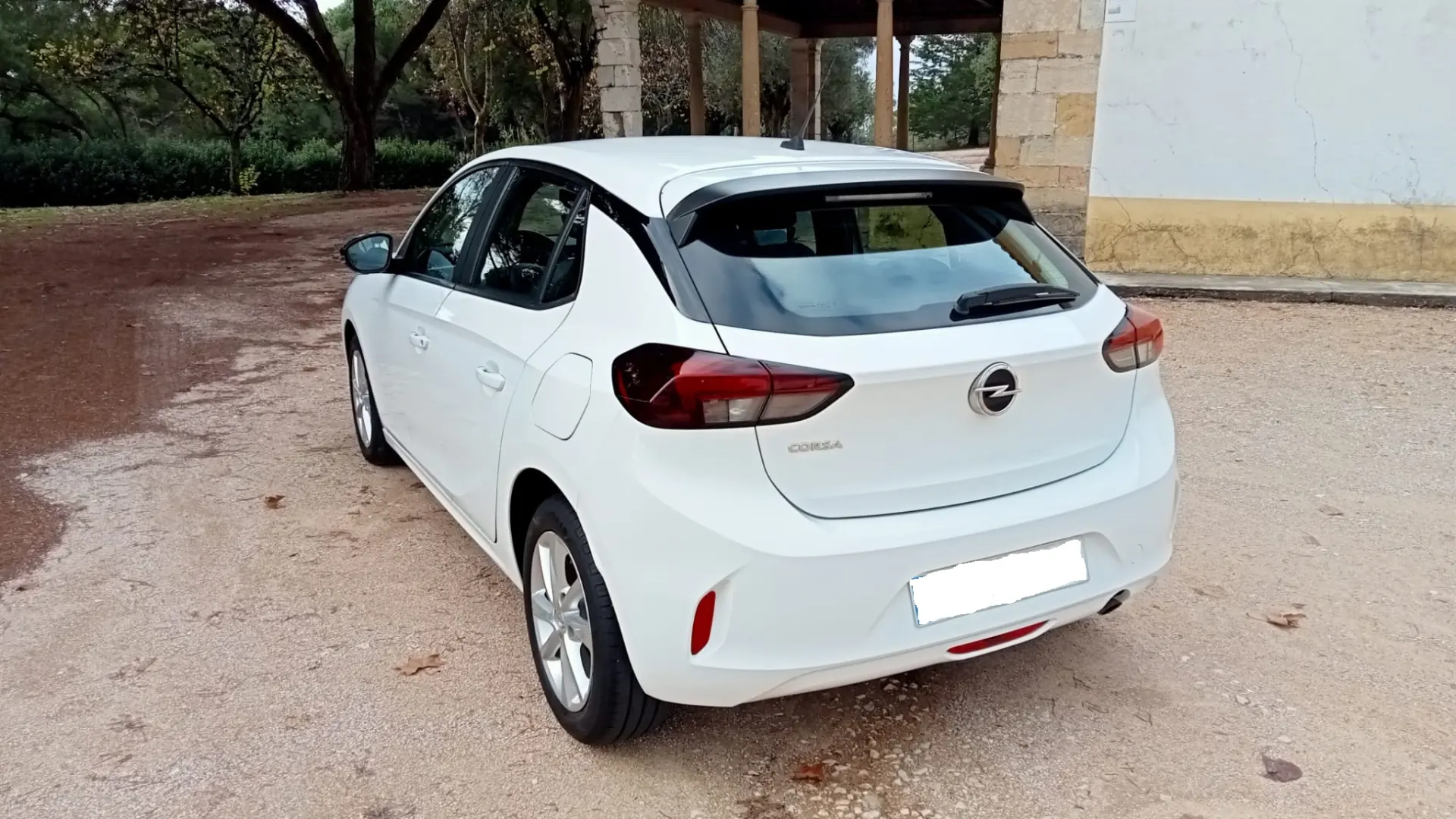 Opel Corsa 1.2 T Edition 3