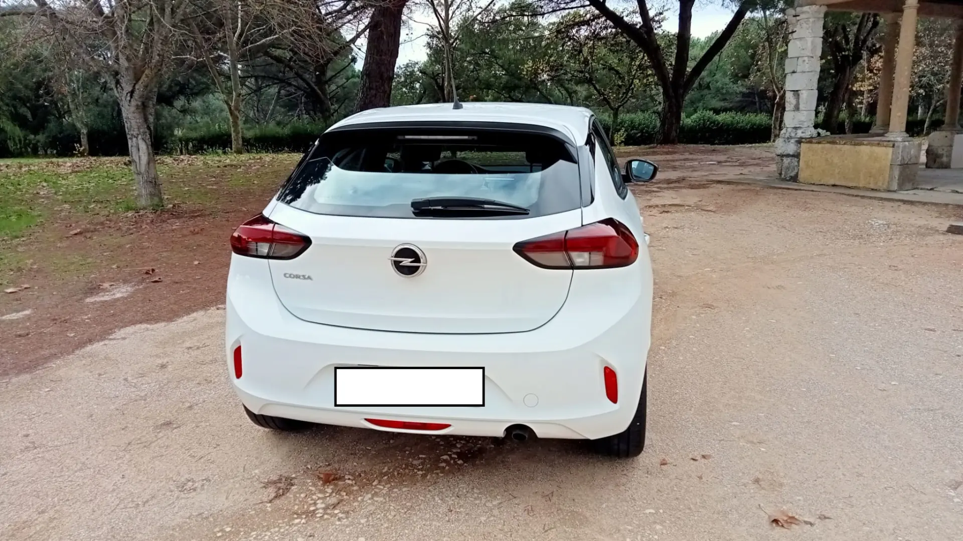 Opel Corsa 1.2 T Edition 4