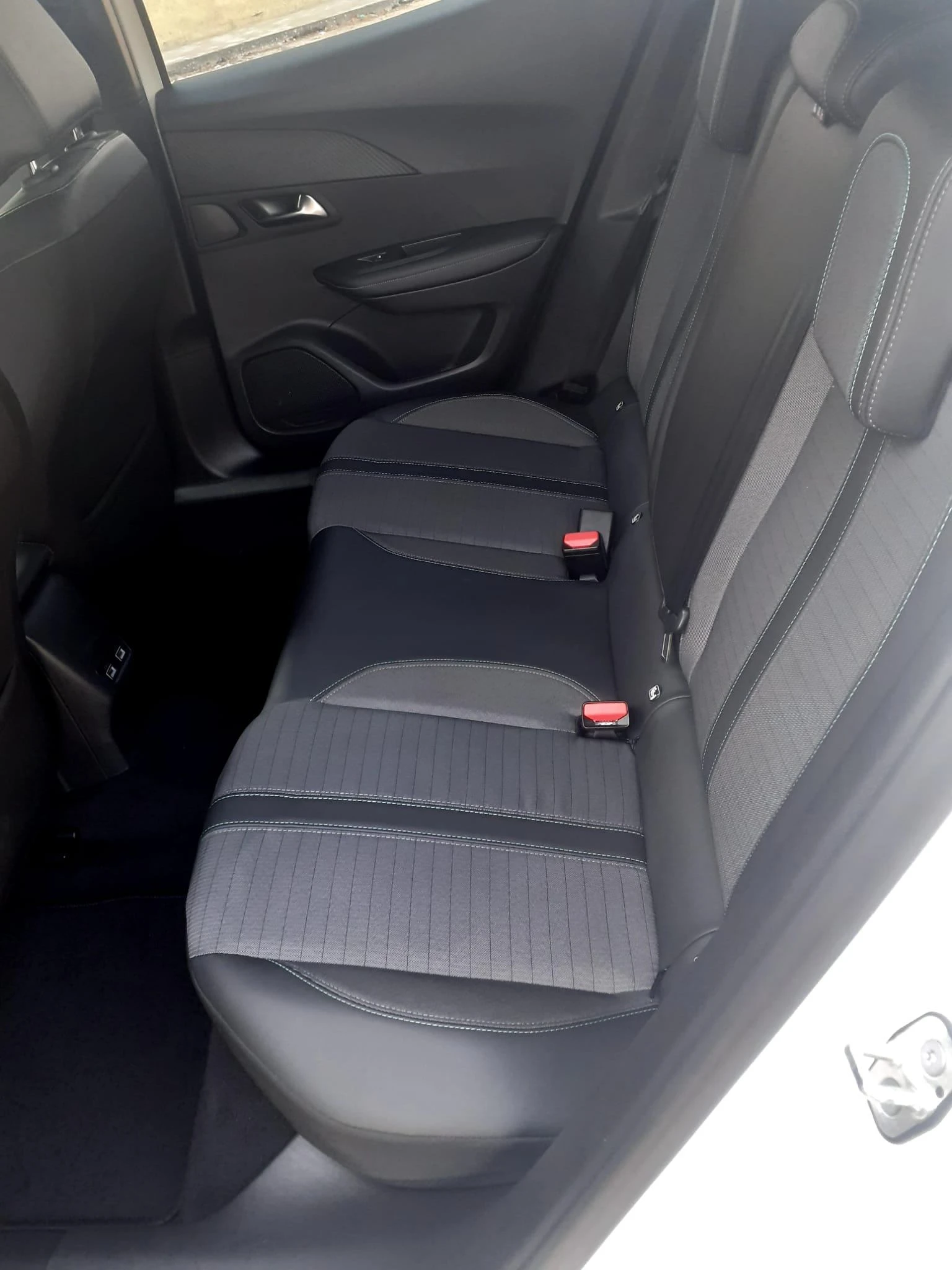 Peugeot 2008 Allure 31