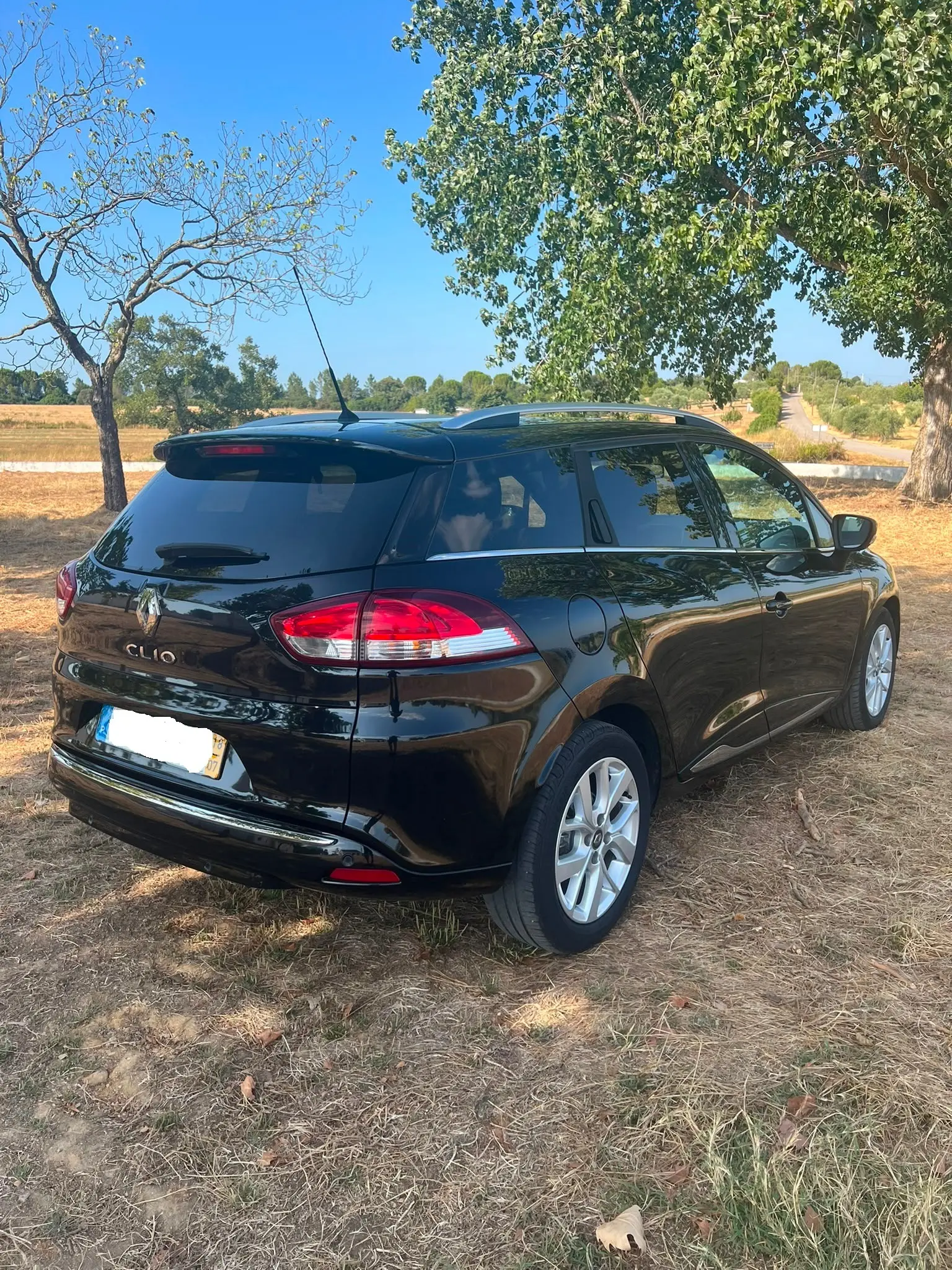 Renault Clio Sport Tourer 0.9 TCe Limited 3