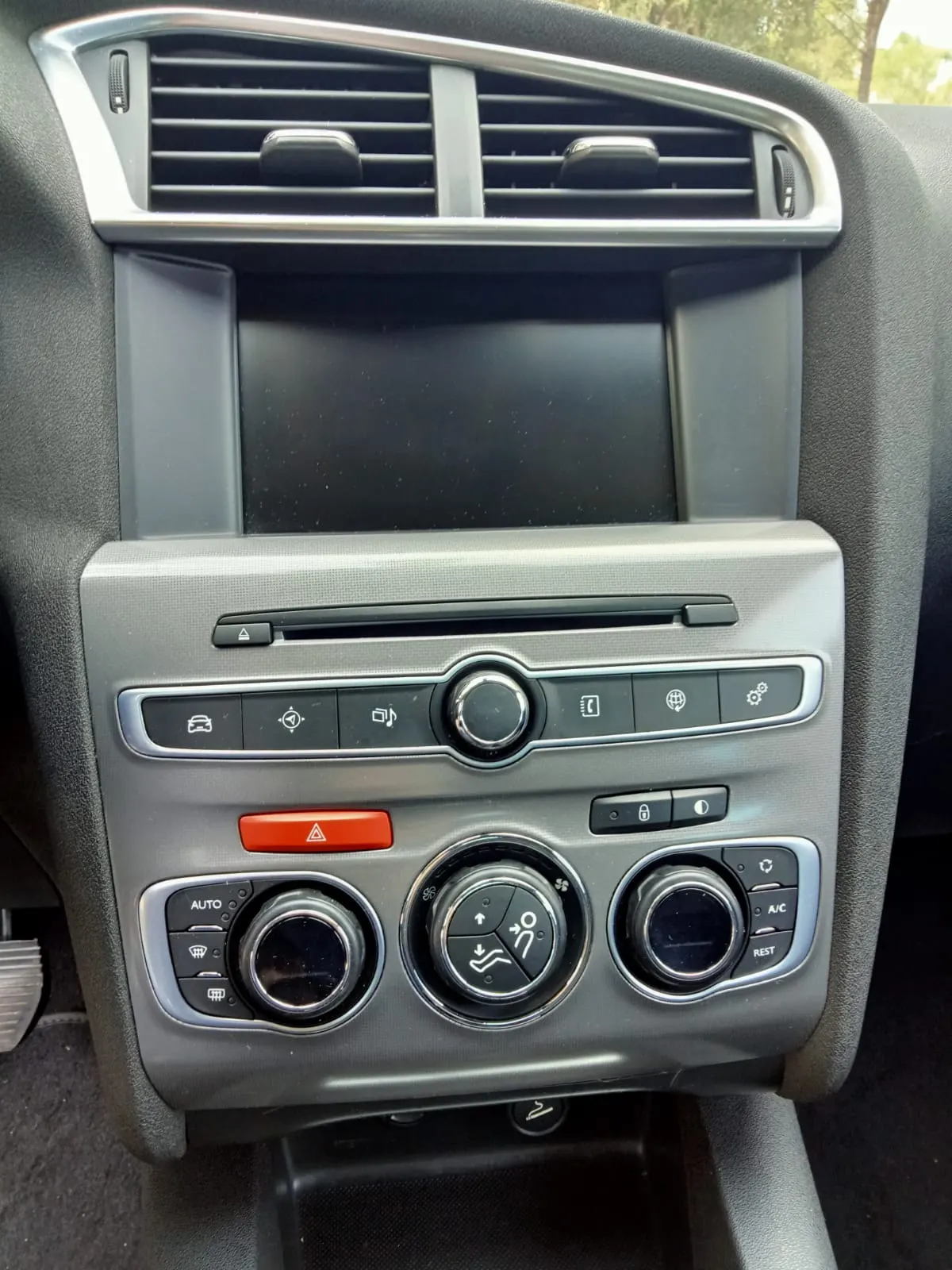 Citroën C4 1.6 BlueHDi Live 9