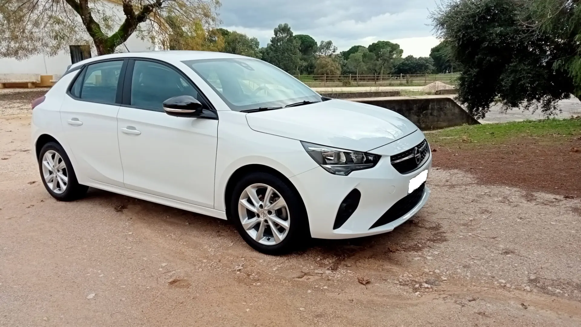 Opel Corsa 1.2 T Edition 6