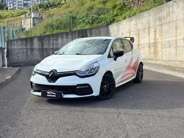 Renault Clio 1.6 Turbo R.S. EDC Sport 2