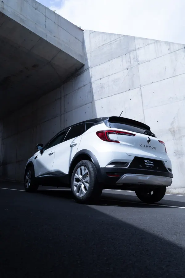 Renault Captur 1.0 TCe Exclusive 3