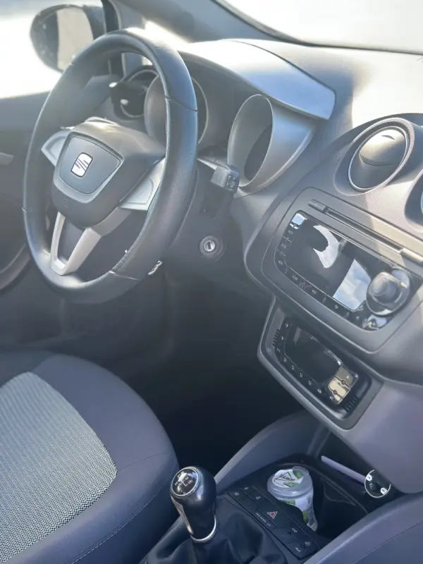 SEAT Ibiza 1.6 TDI Style 4