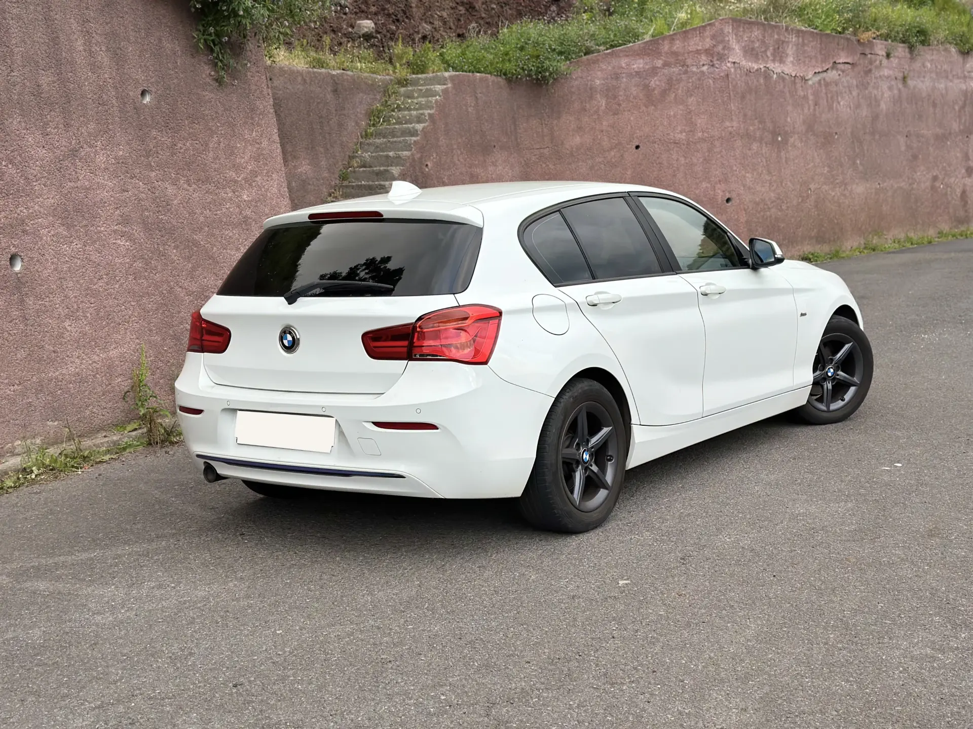 BMW 116 d EDynamics Line Sport 2