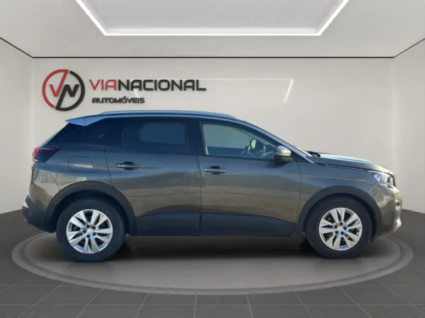 Peugeot 3008 1.5 BlueHDi Active Pack 4
