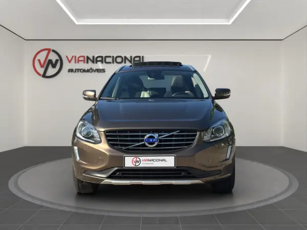 Volvo XC 60 2.0 D4 Summum Geartronic 2