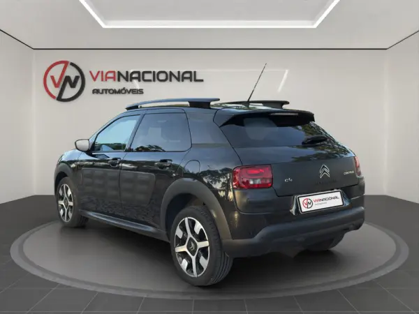 Citroen C4 Cactus 1.6 BlueHDi Shine 5