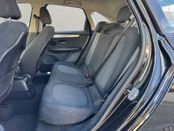 BMW 216 Active Tourer d Advantage 9