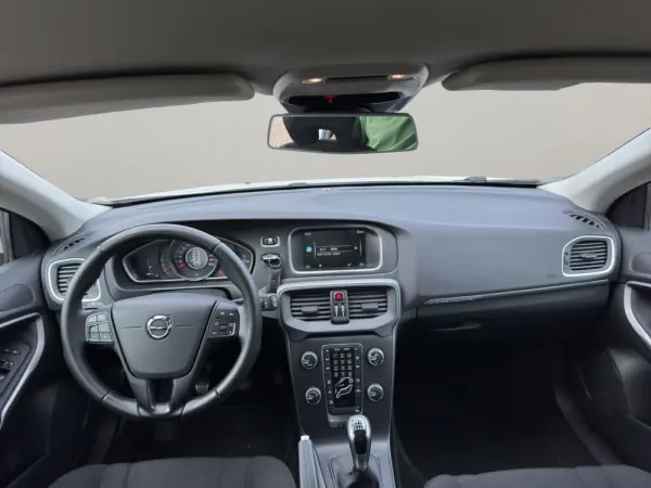 Volvo V40 Cross Country 2.0 D2 19