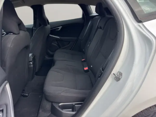 Volvo V40 Cross Country 2.0 D2 16