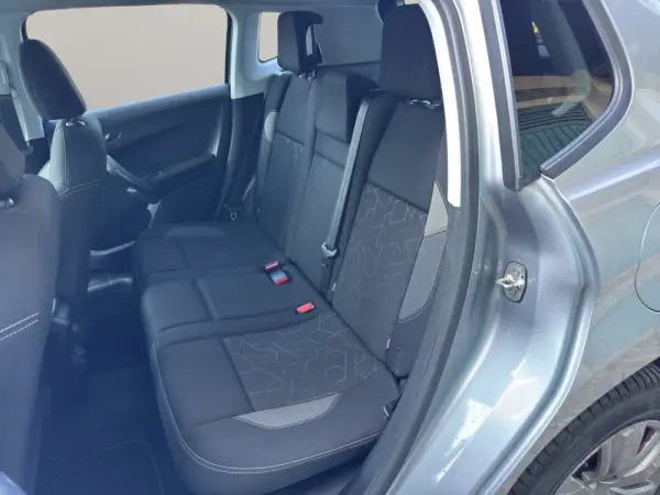 Peugeot 2008 1.2 PureTech Style 13