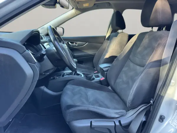 Nissan X-Trail 1.6 dCi N-Connecta 15