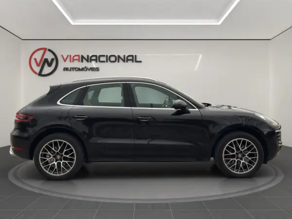 Porsche Macan PDK 8