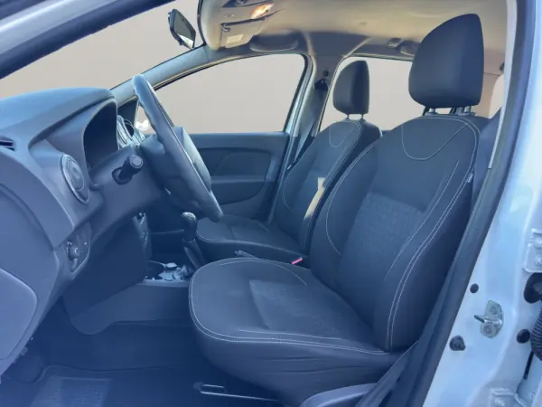 Dacia Logan MCV 0.9 TCe Comfort Bi-Fuel 9