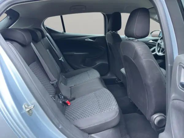 Opel Astra 1.0 Dynamic S/S 19